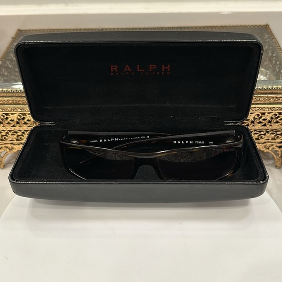 Ralph Lauren Brown/Amber Tortoiseshell Sunglasses EUC & RL Hard-Case EUC - Picture 17 of 17